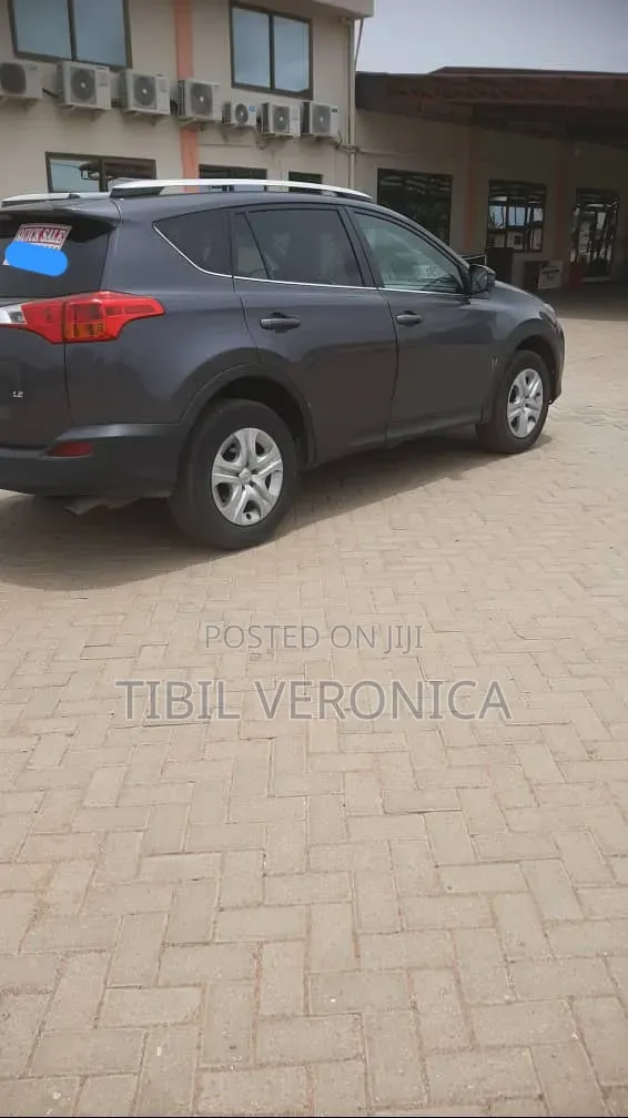 Toyota RAV4 LE 4dr SUV (2.5L 4cyl 6A) 2015 Black