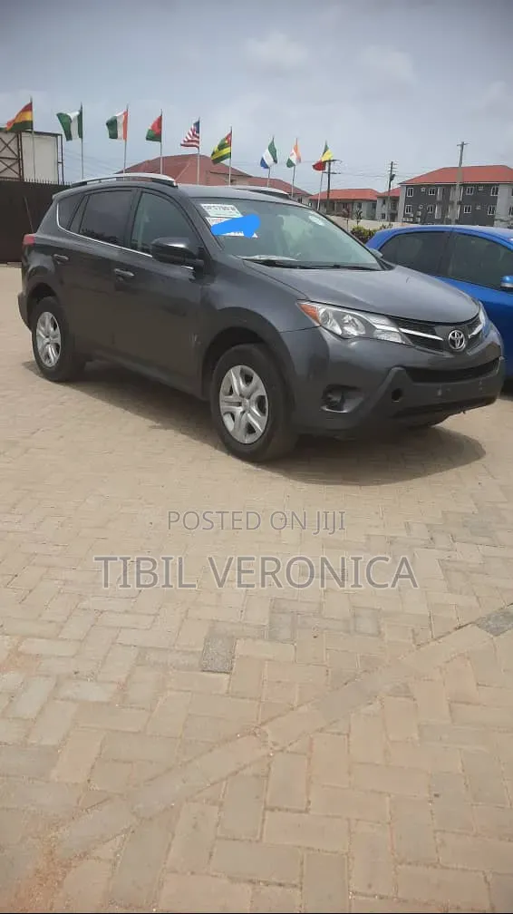 Toyota RAV4 LE 4dr SUV (2.5L 4cyl 6A) 2015 Black