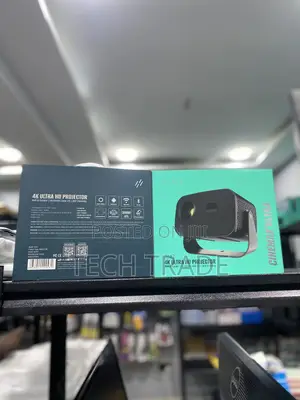 Heatz Android Ultra Hd Projector (With Built in Speaker)