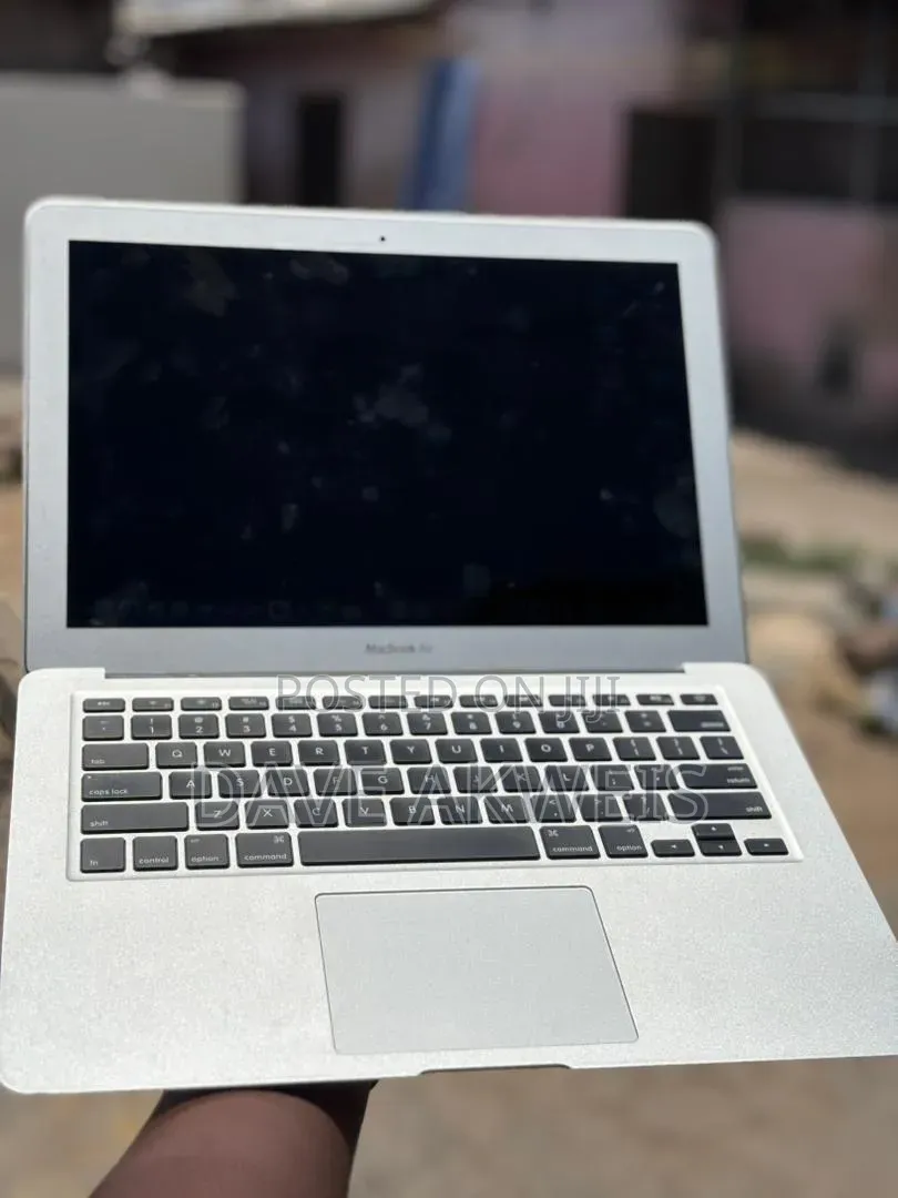 Laptop Apple MacBook 2013 4GB Intel Core i5 SSD 128GB