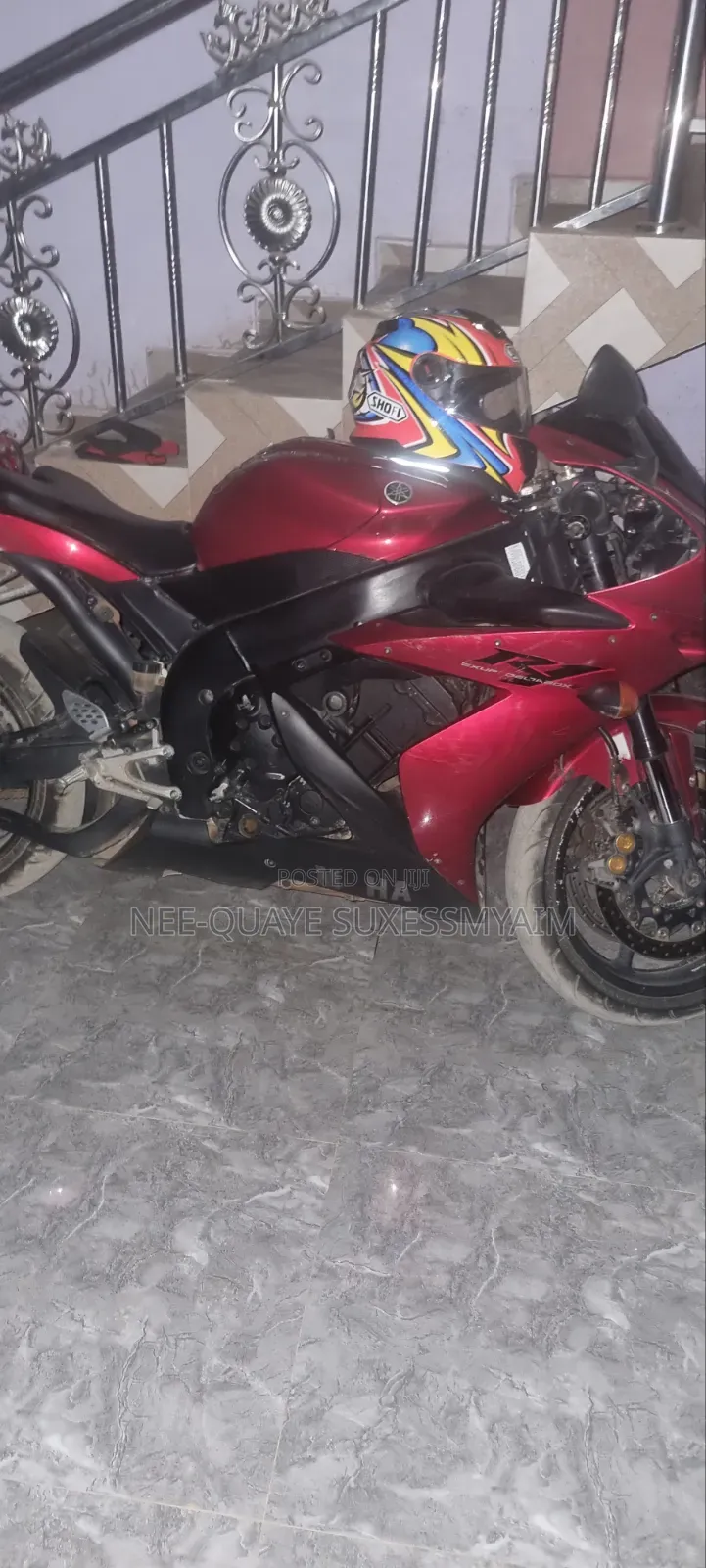 Yamaha R1 2012 Red