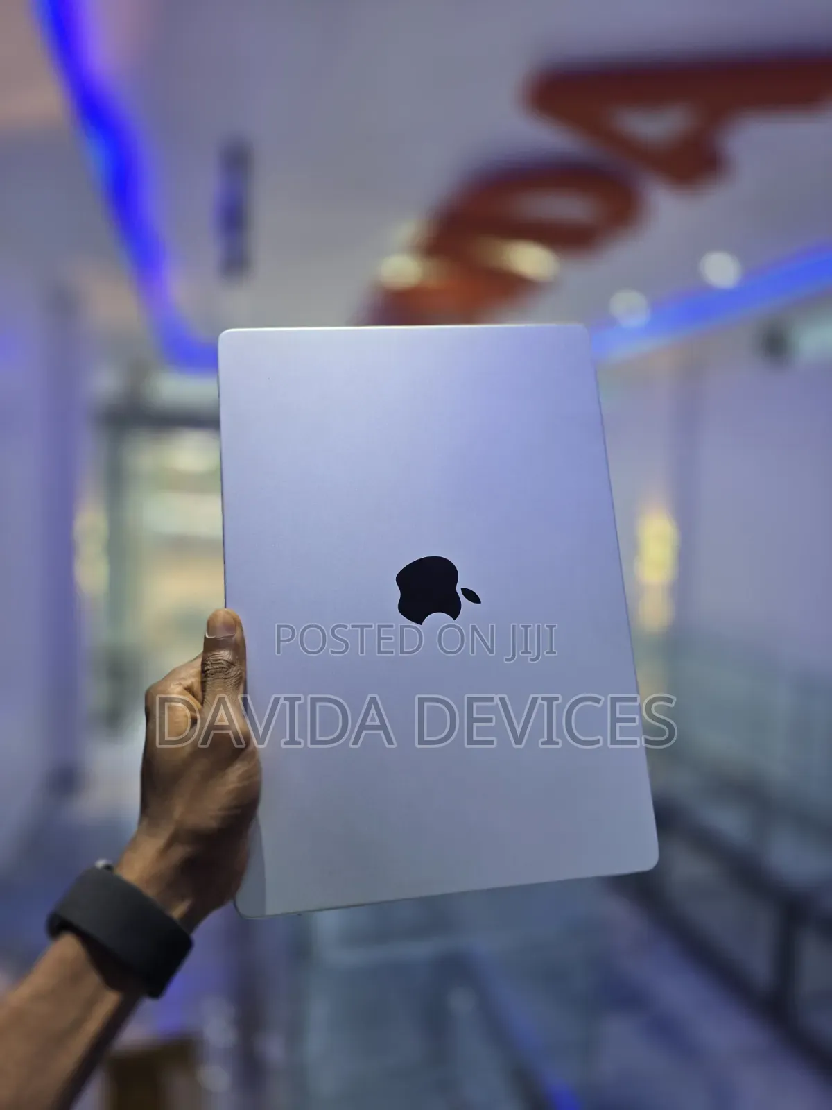 New Apple MacBook Pro 2023 M3 Pro 14-inch 18GB Apple M3 Pro SSD 512GB
