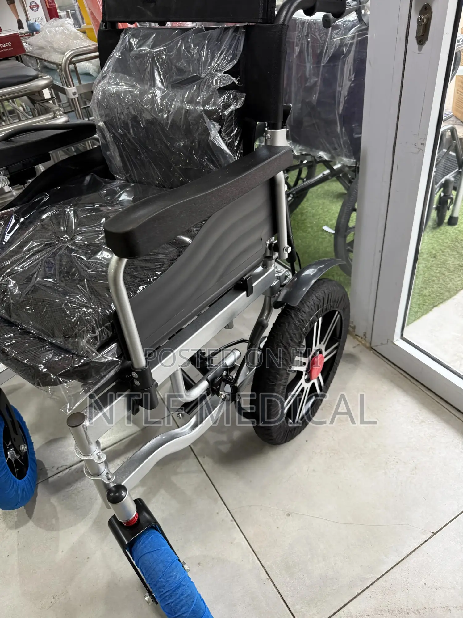 Electric Wheelchair (Long Back, Recliner, Convertible)