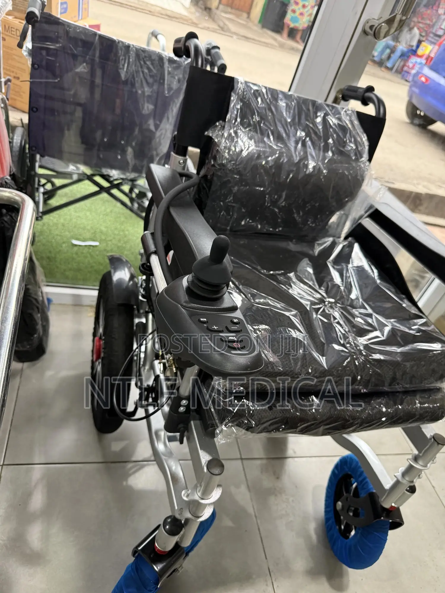 Electric Wheelchair (Long Back, Recliner, Convertible)