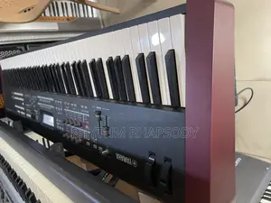 Yamaha Moxf8