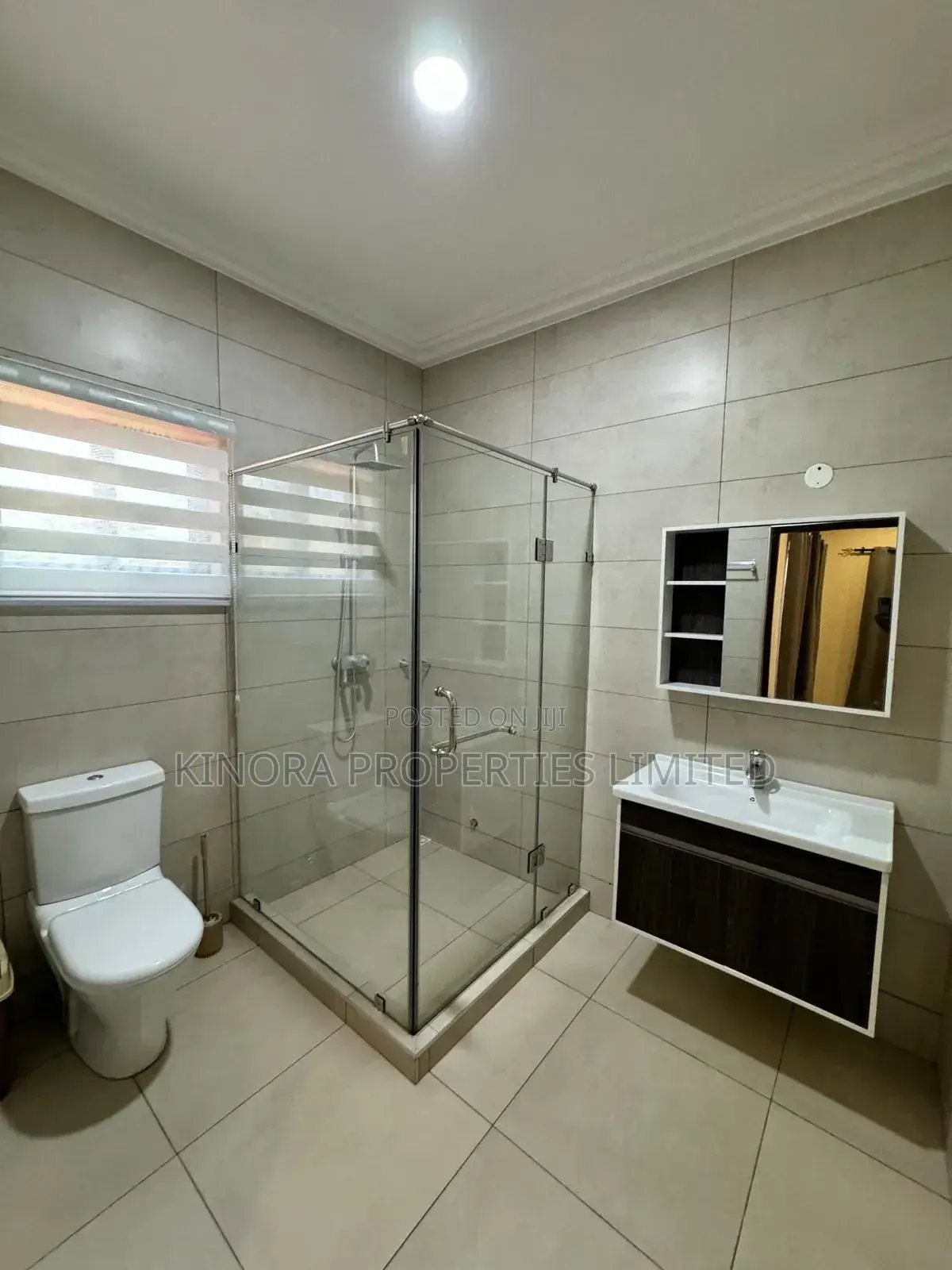 4bdrm Duplex in Hatso, Papao for rent