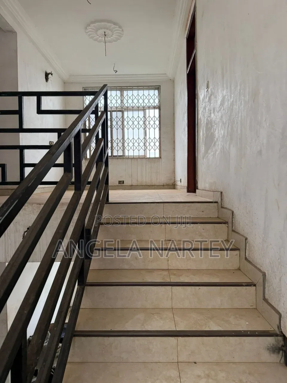 4bdrm House in Lashibi, Accra Metropolitan for sale
