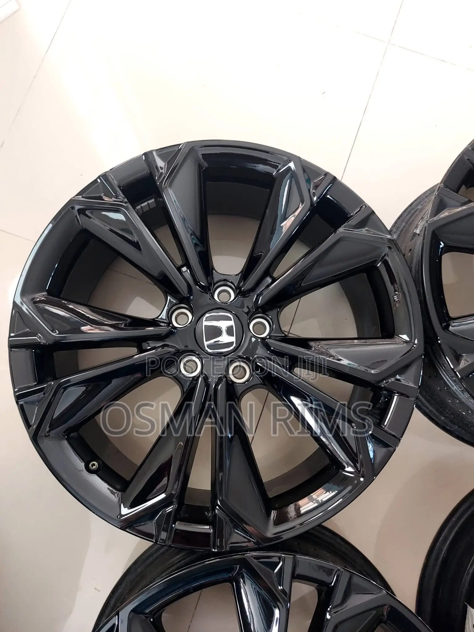 Honda CRV Rim 19 Hybrid Touring S