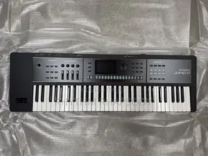 Roland Juno D6