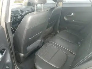 Kia Picanto 1.1 EX Automatic 2012 Gray