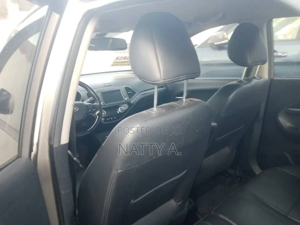 Kia Picanto 1.1 EX Automatic 2012 Gray