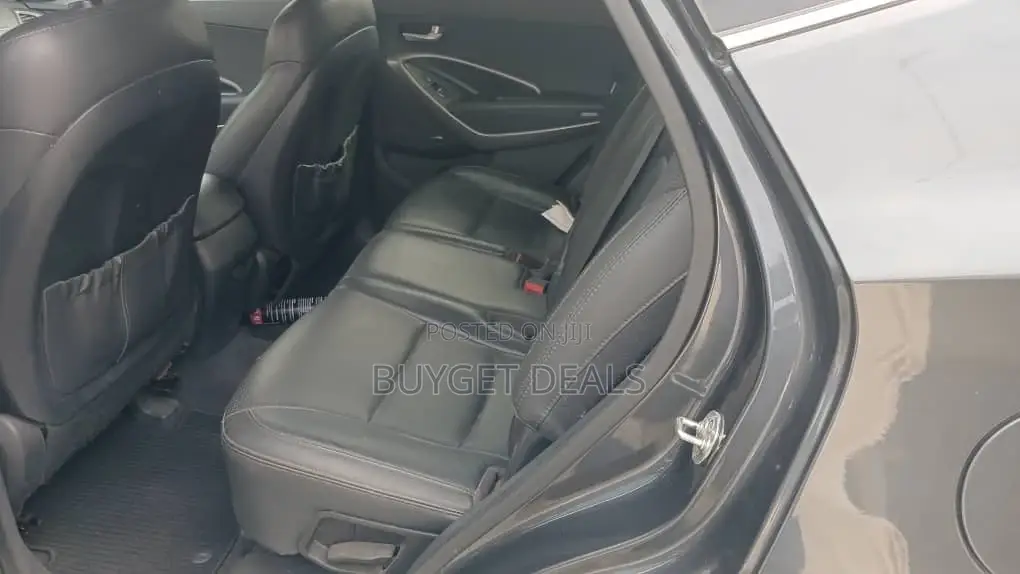 Hyundai Santa Fe Limited AWD 2016 Gray