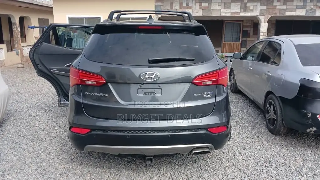 Hyundai Santa Fe Limited AWD 2016 Gray