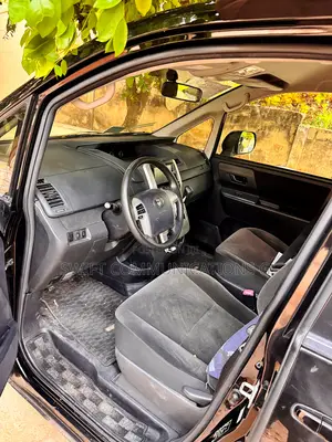 Toyota Voxy 2012 Black