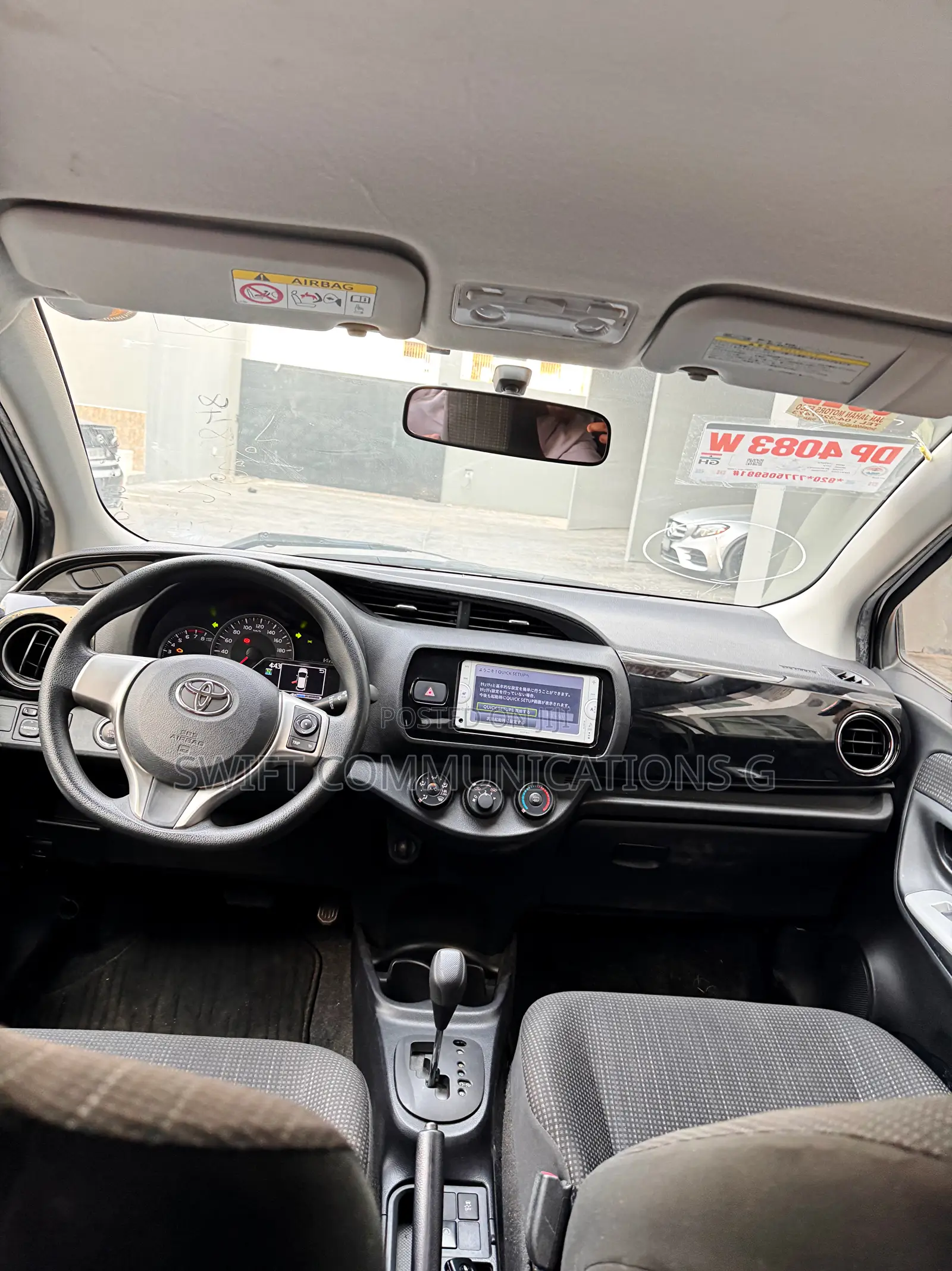 Toyota Vitz 1.3 FWD 5dr 2015 White