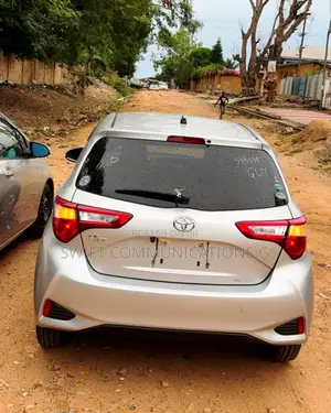 Toyota Vitz 1.3 FWD 5dr 2017 White