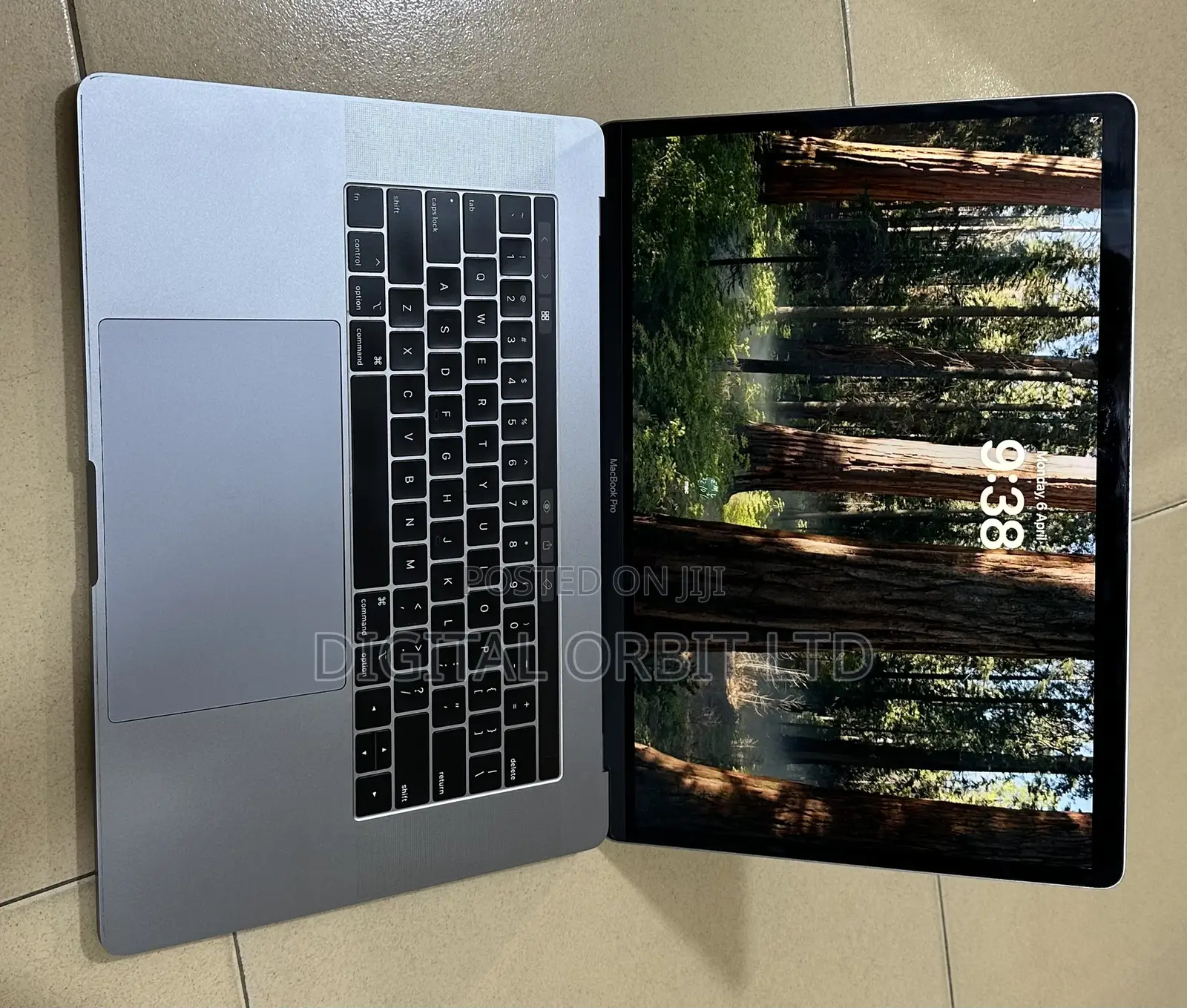 Laptop Apple MacBook Pro 2018 16GB Intel Core i7 SSD 512GB