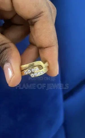 Durable Gold Dust Wedding Rings