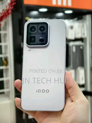New Vivo iQOO 15 512 GB White