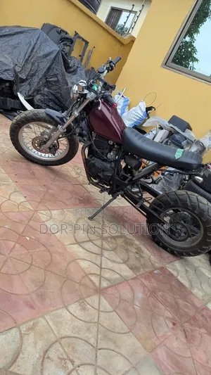 Yamaha 2010 Purple