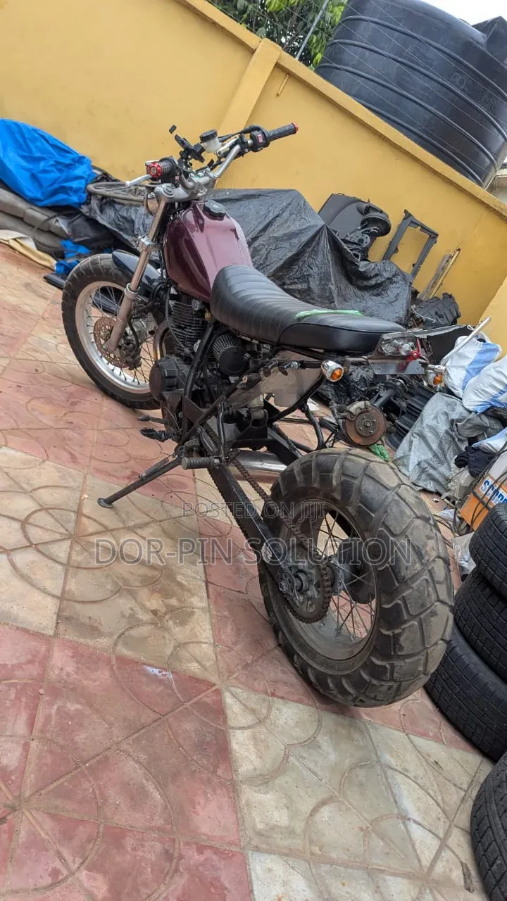 Yamaha 2010 Purple