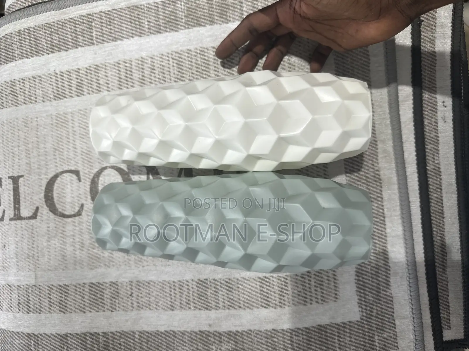 Beautiful Flower Vase for Home Office Decor Flower Vase Plastic