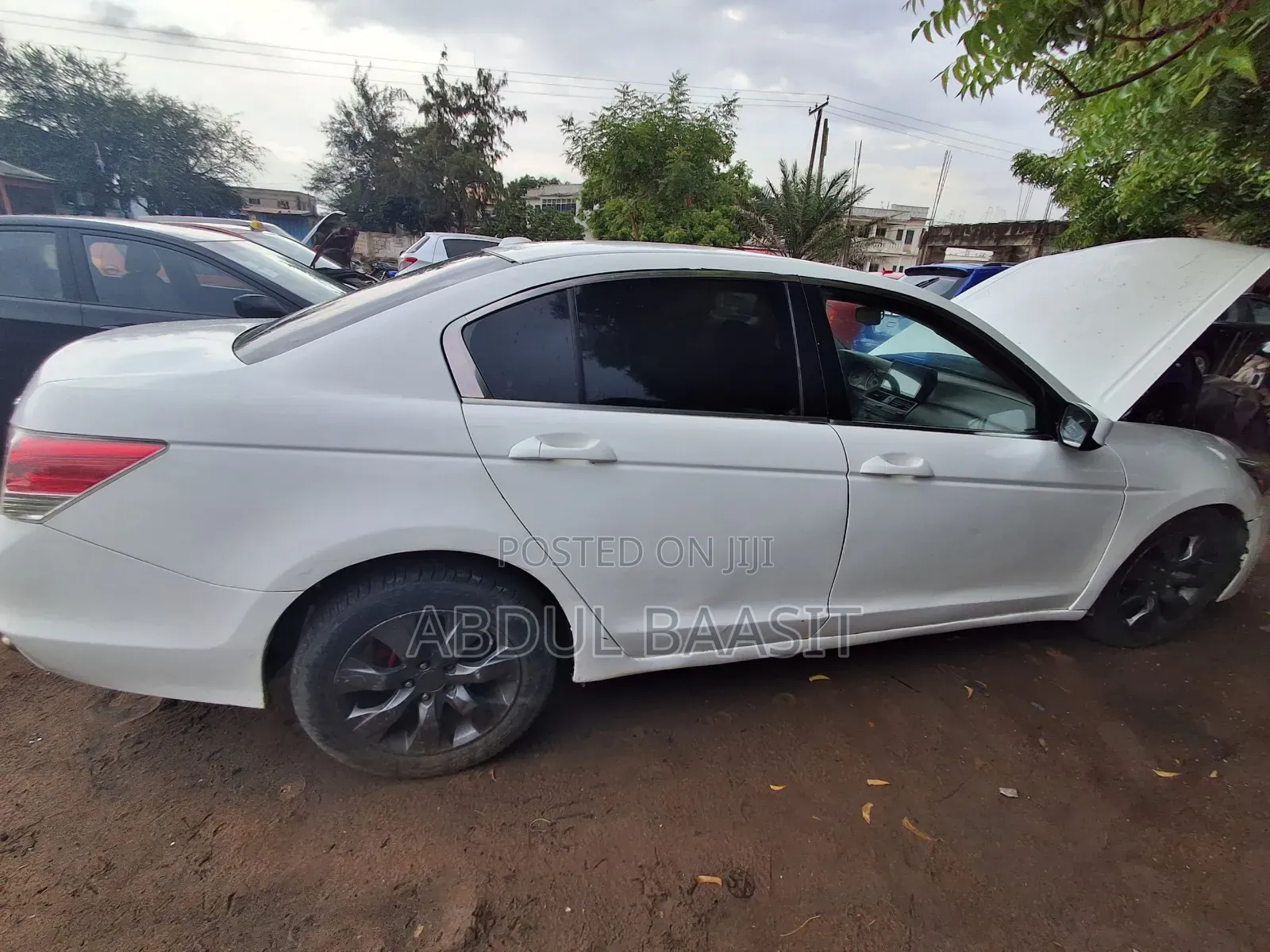 Honda Accord 2.0 Sedan Automatic 2012 White
