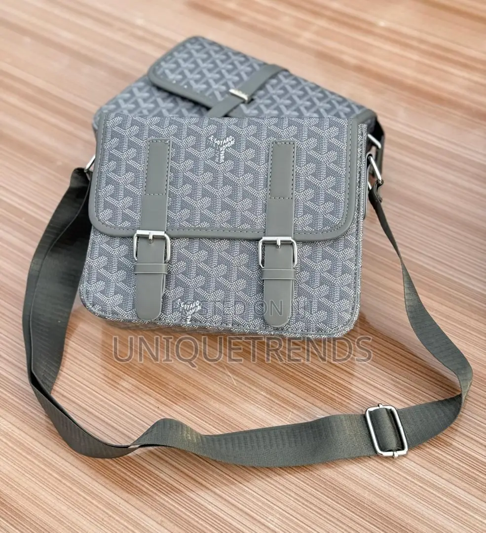 Goyard Belverdere Shoulder Bags
