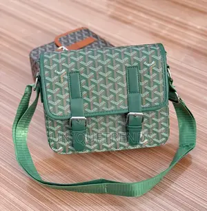 Goyard Belverdere Shoulder Bags