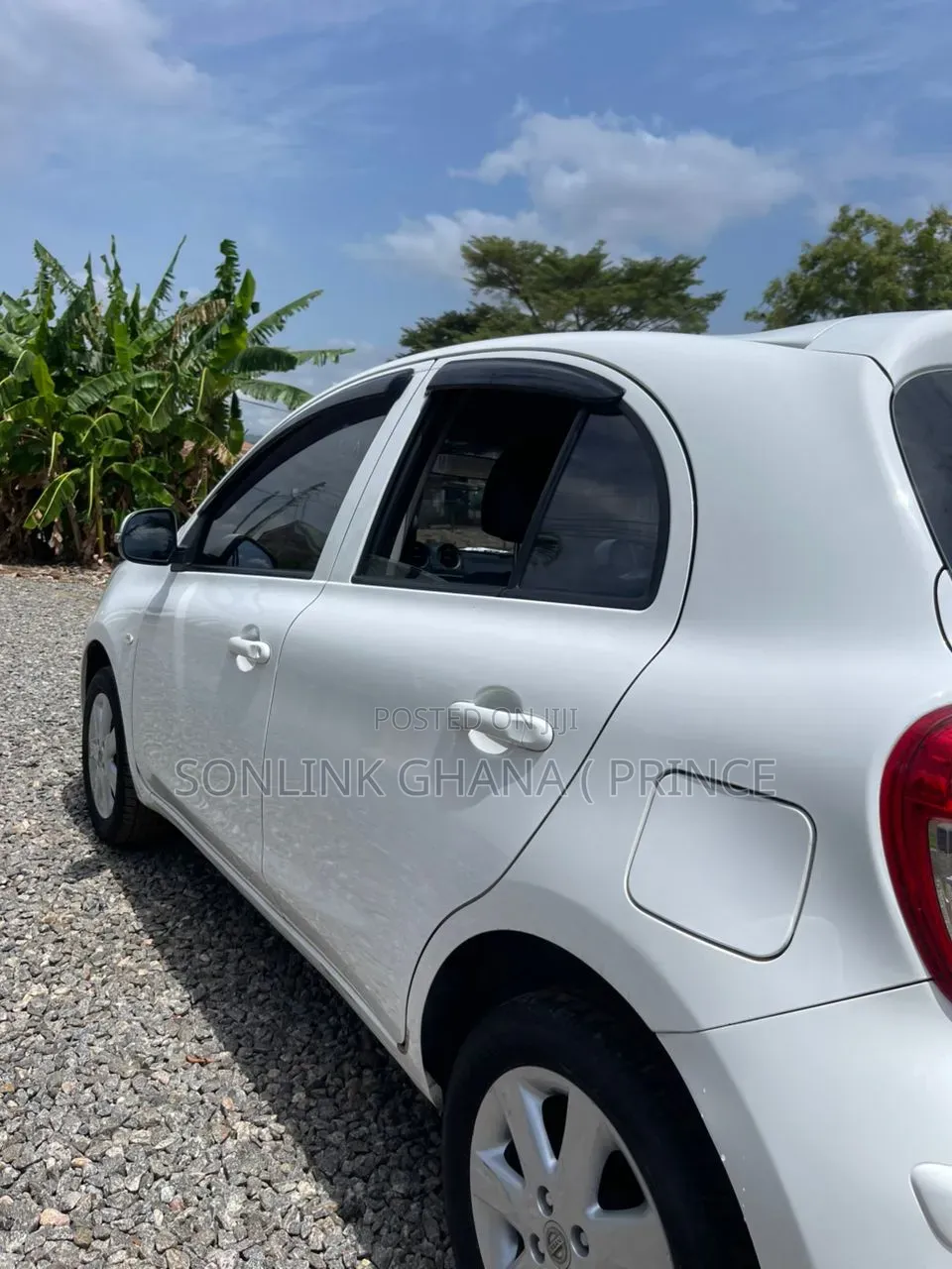 Nissan Micra 2015 Red