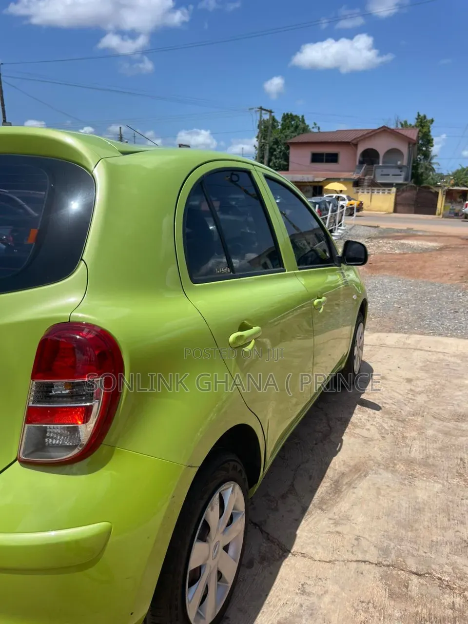Nissan Micra 2015 Red