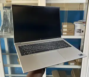 Laptop HP EliteBook 860 G10 32GB Intel Core Ultra 5 SSD 512GB