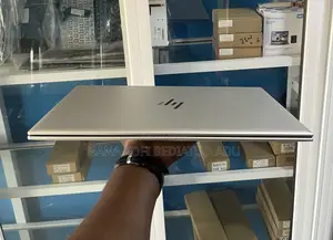 Laptop HP EliteBook 860 G10 32GB Intel Core Ultra 5 SSD 512GB