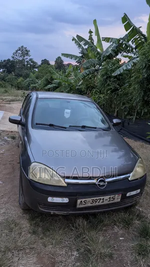 Opel Astra 1.4 Essentia 2009 Black