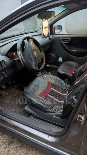 Opel Astra 1.4 Essentia 2009 Black