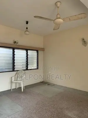 4bdrm House in First Stop, Accra Metropolitan for rent