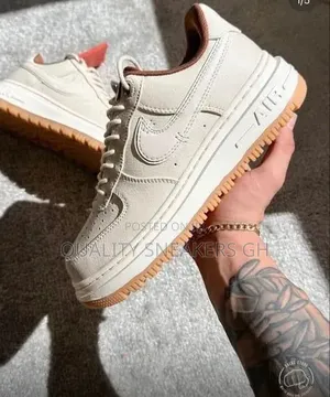 Nike Airforce 1 Luxe Pearl White