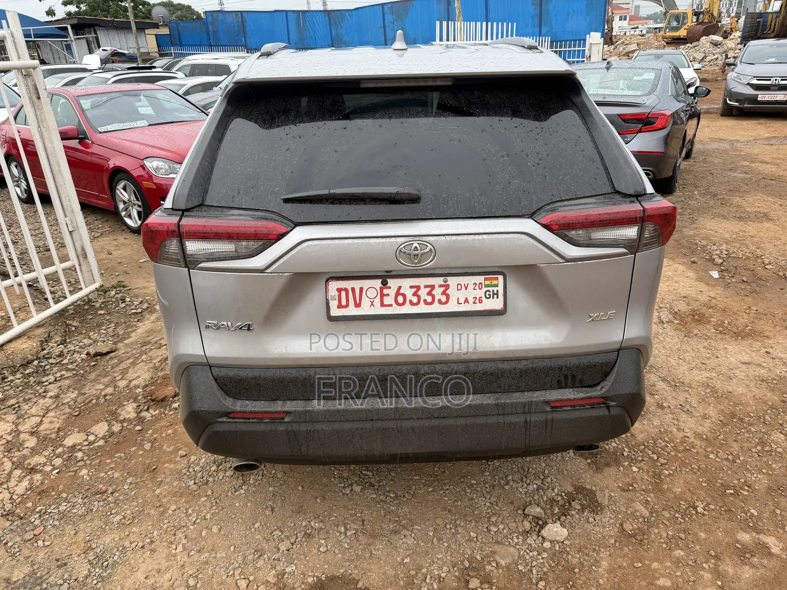 Toyota RAV4 XLE AWD 2020 Silver