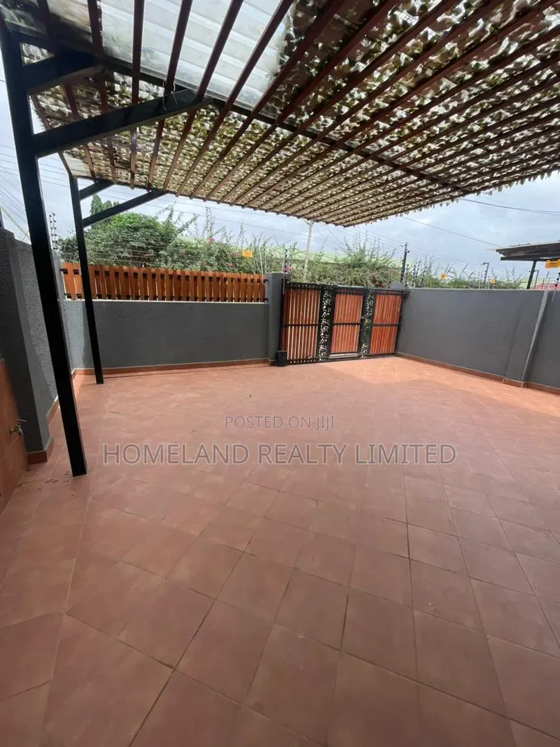 4bdrm Duplex in Westland, Police Station for rent