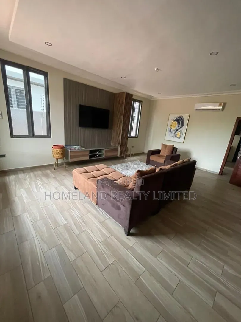 4bdrm Duplex in Westland, Police Station for rent