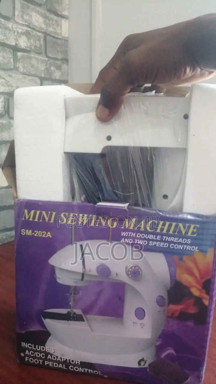 Mini Sewing Machine