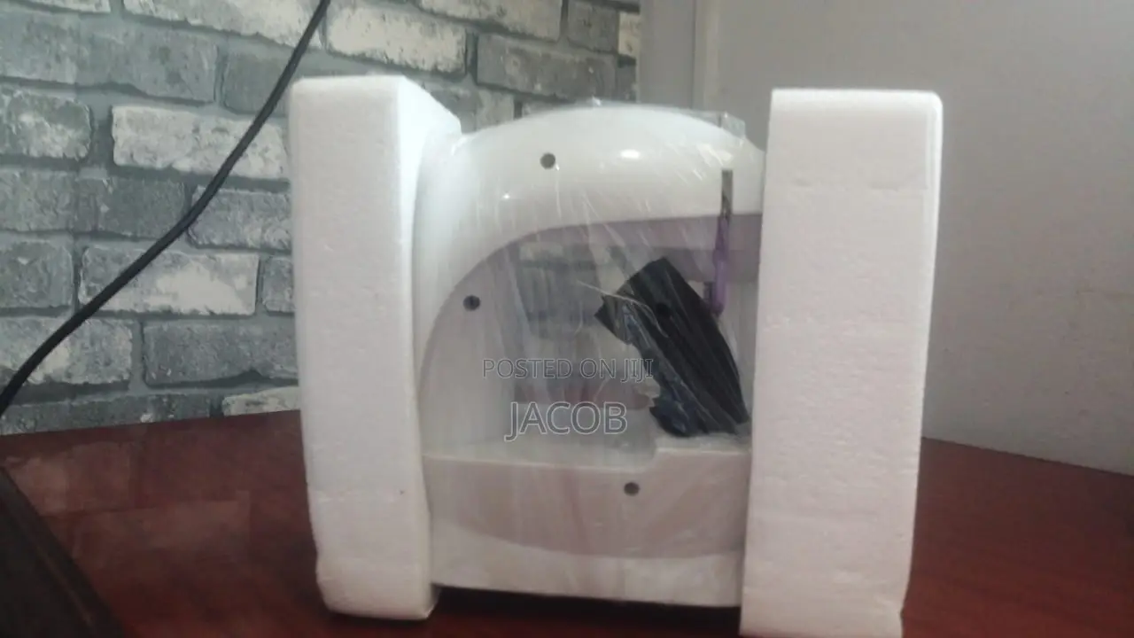 Mini Sewing Machine