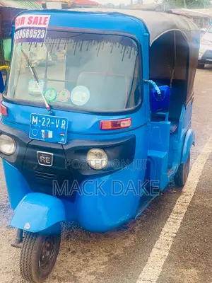 Bajaj Re 2022 Blue