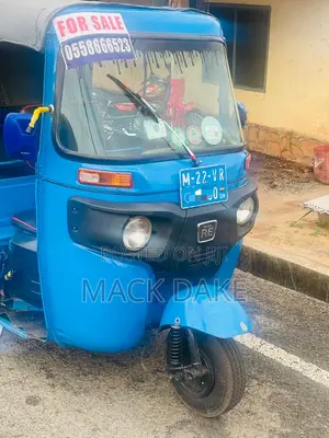Bajaj Re 2022 Blue
