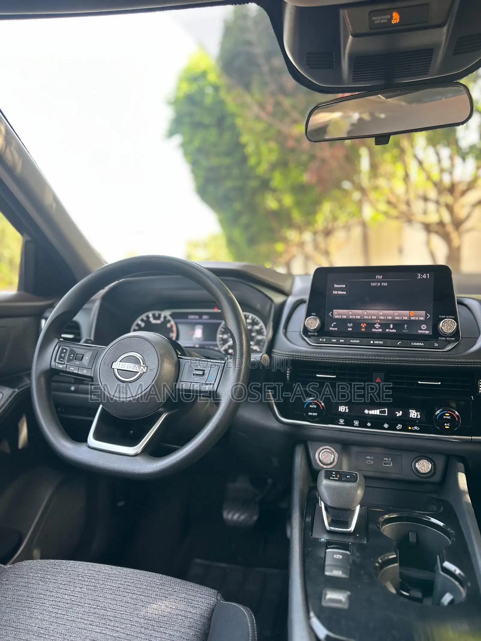 Nissan Rogue SV 2022 Gray