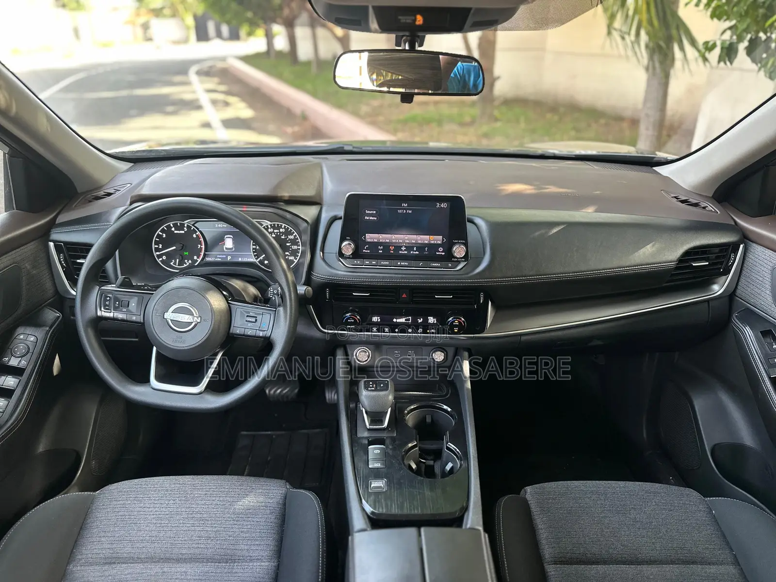 Nissan Rogue SV 2022 Gray
