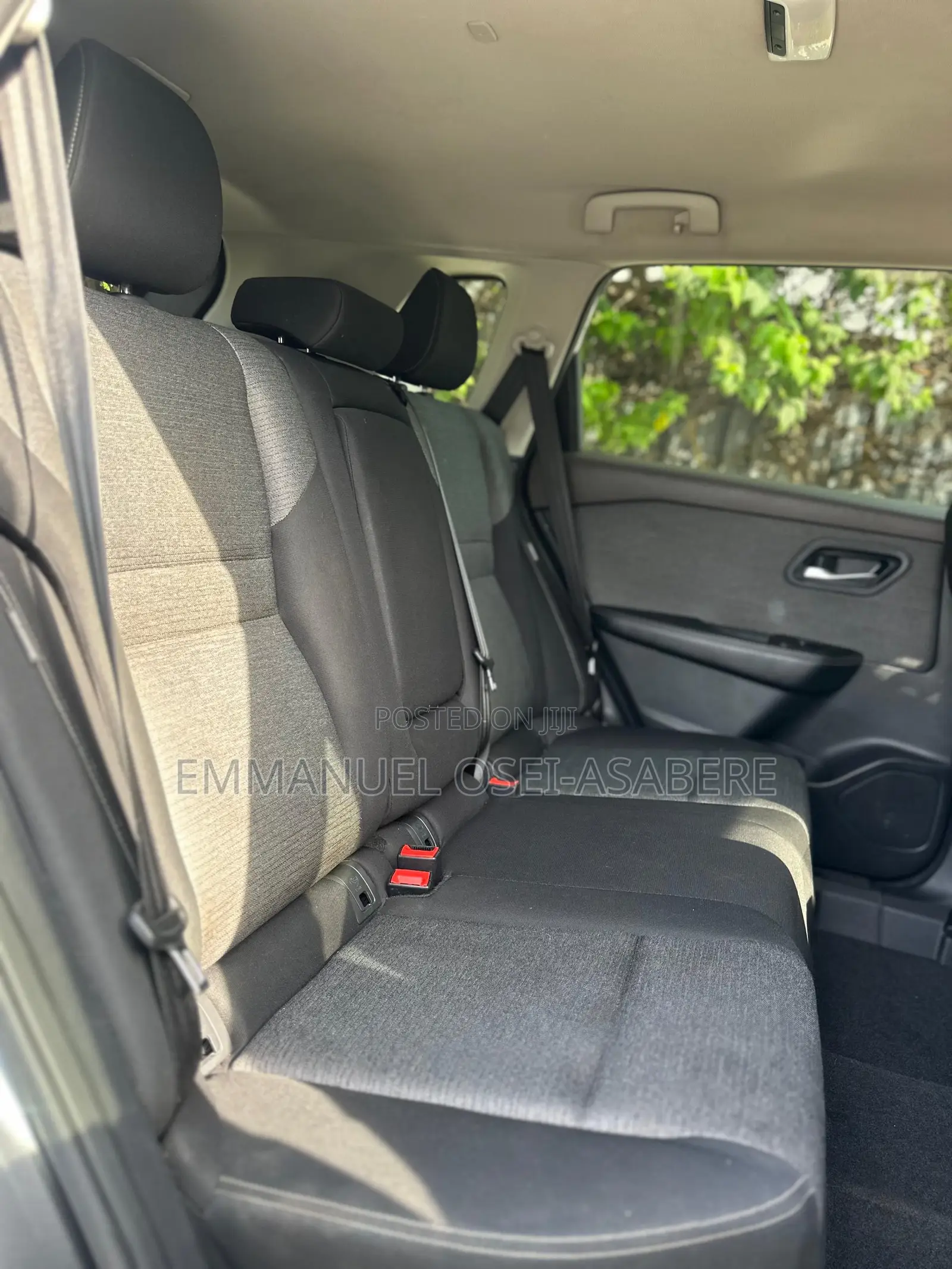 Nissan Rogue SV 2022 Gray