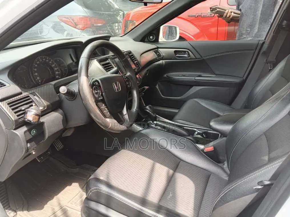 Honda Accord 2017 White