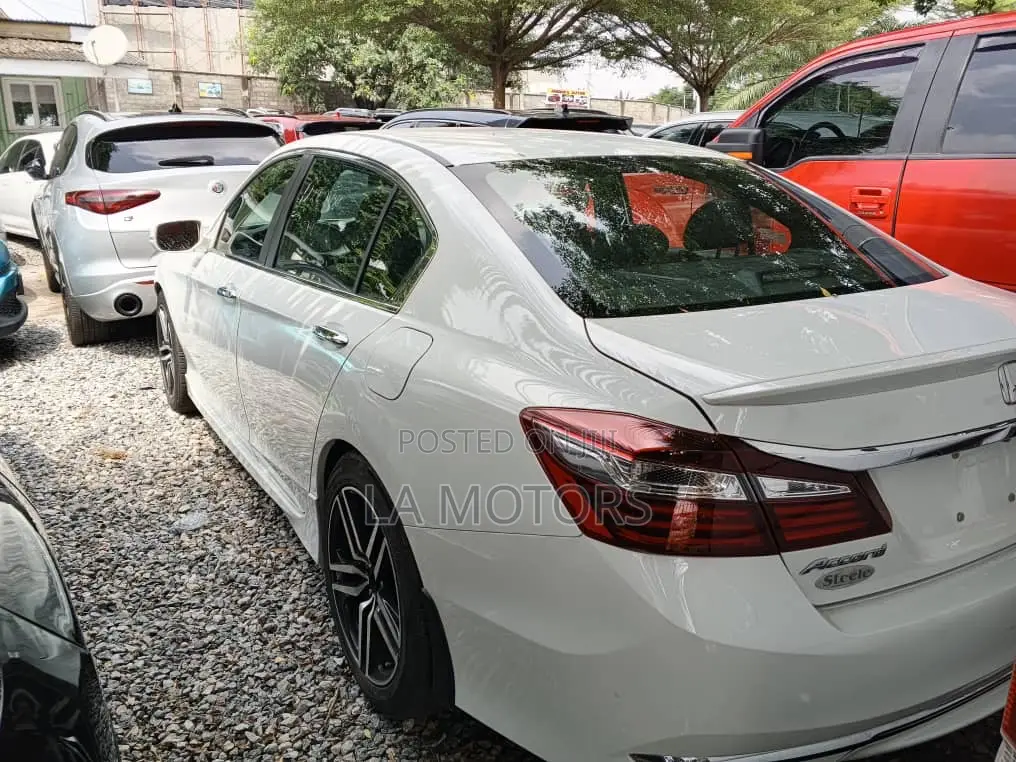 Honda Accord 2017 White