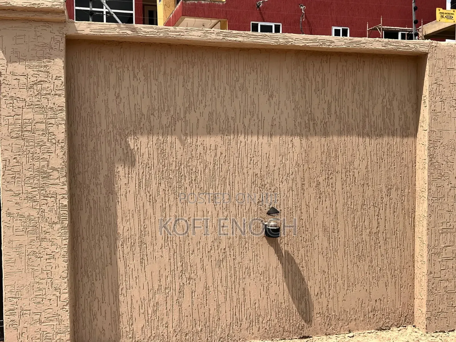 Professional Painter Graffiato Specialist